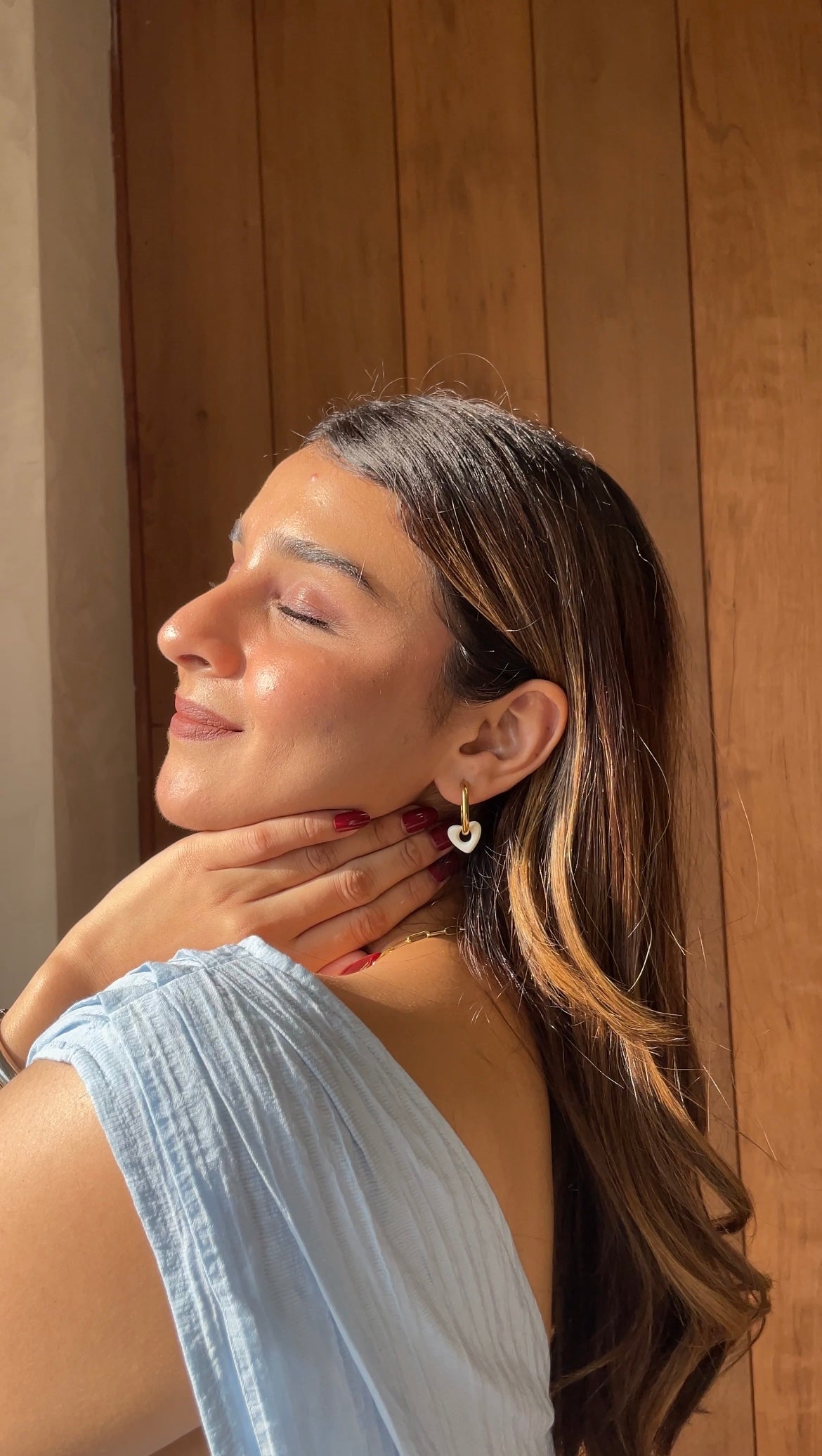 VANILA HEART HOOPS