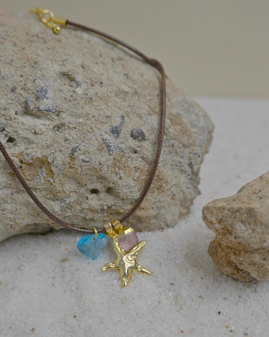 SEA SHORE NECKLACE