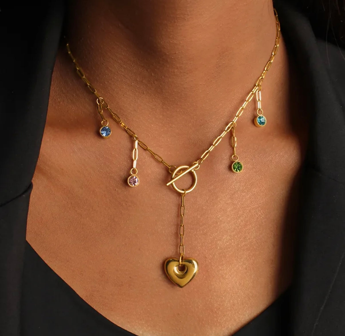 AURA HEART NECKLACE