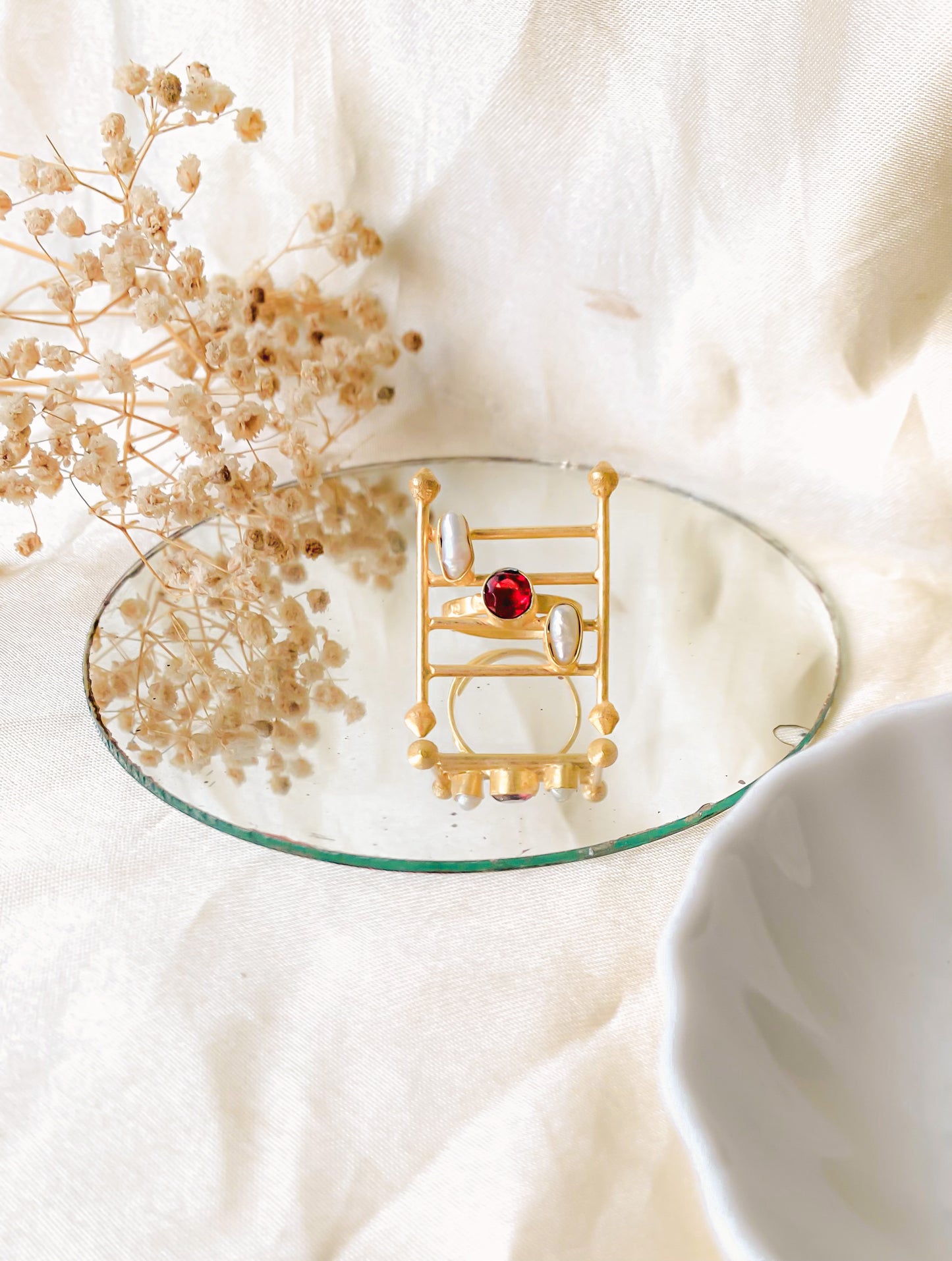 M163 POP SQUARE RING