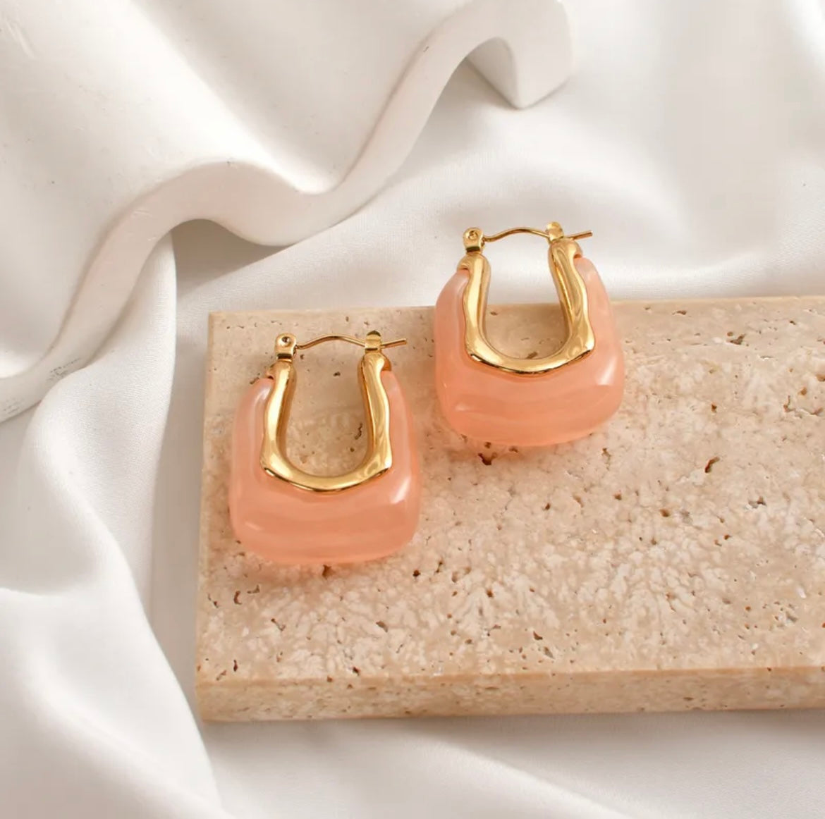 PEACHY DREAM HOOPS