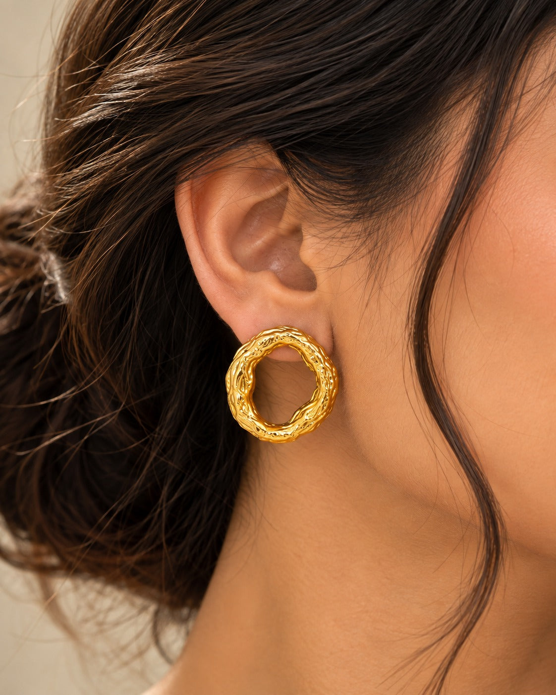 ZOE STUD EARRINGS