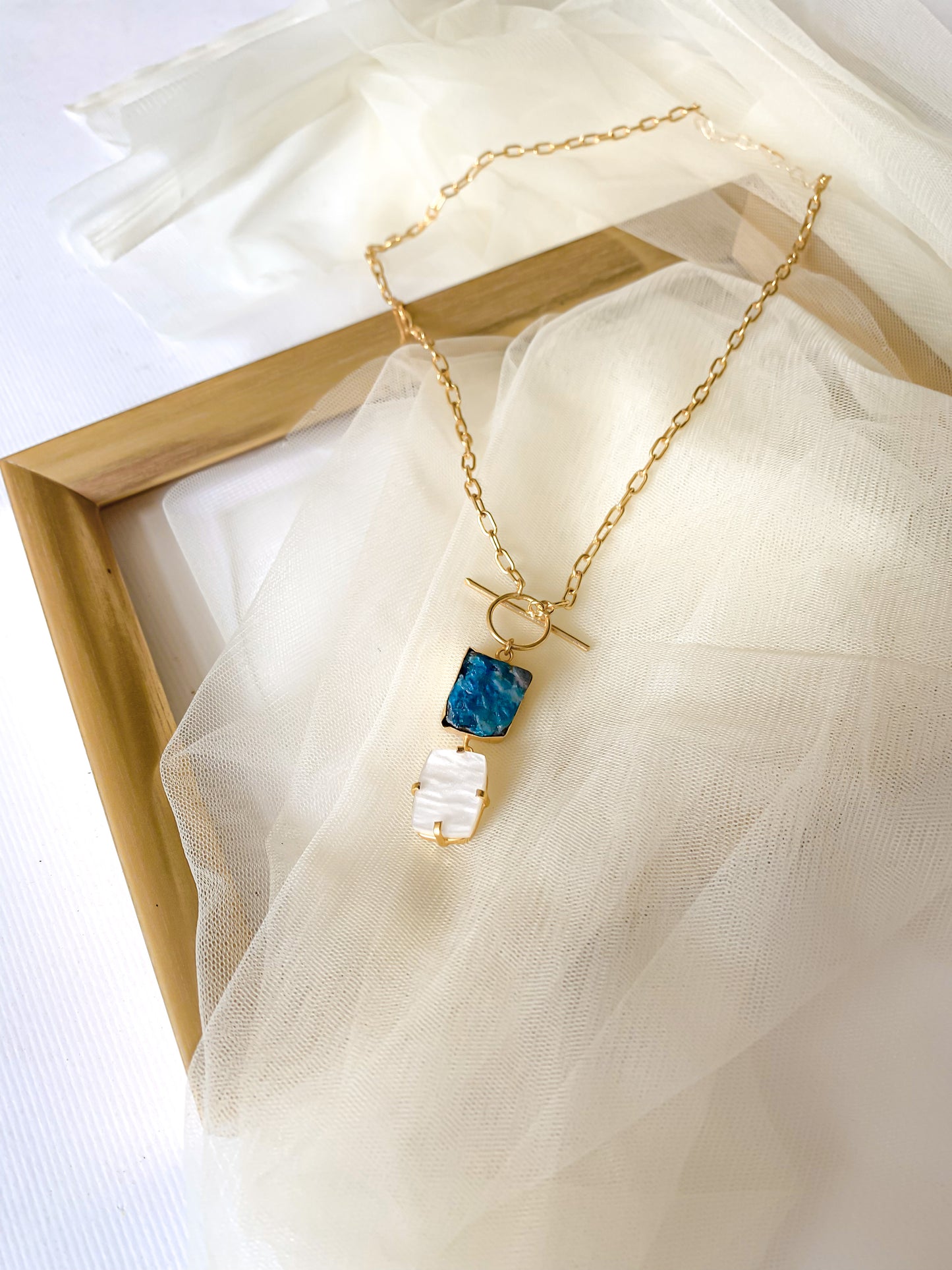 THE DELICATE DARLING CHARM NECKLACE